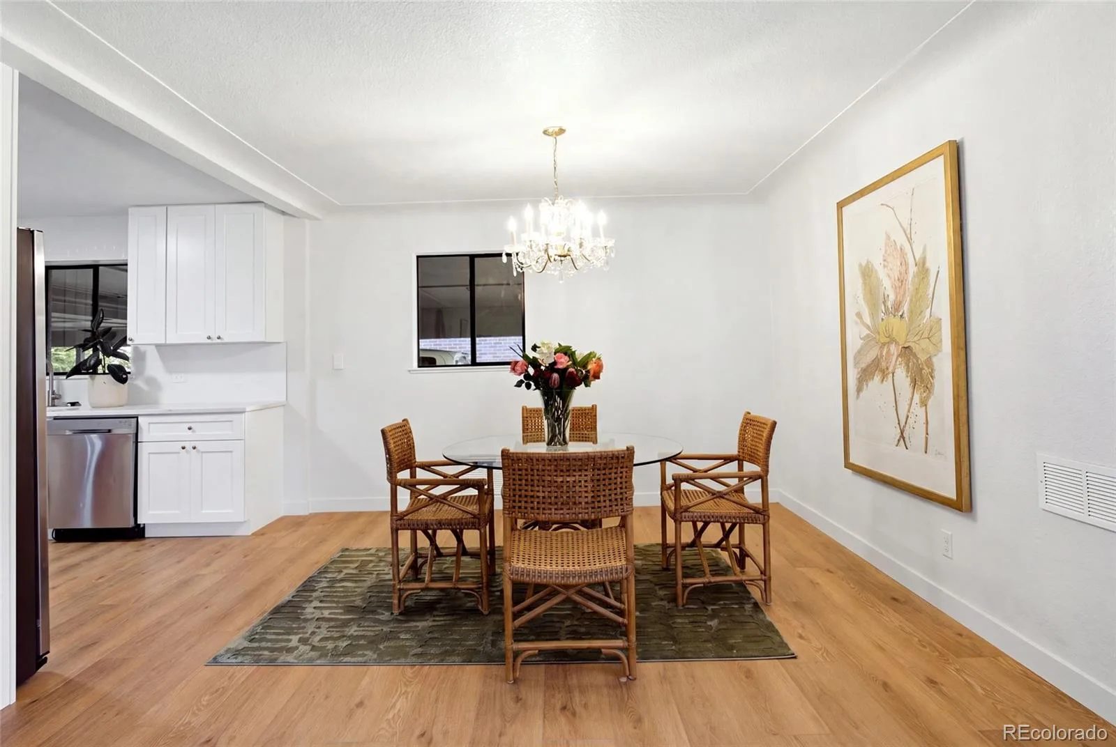 1640 S Wolff Street Denver CO 80219 | MLS #REC9715370 10102026201226 1600 6