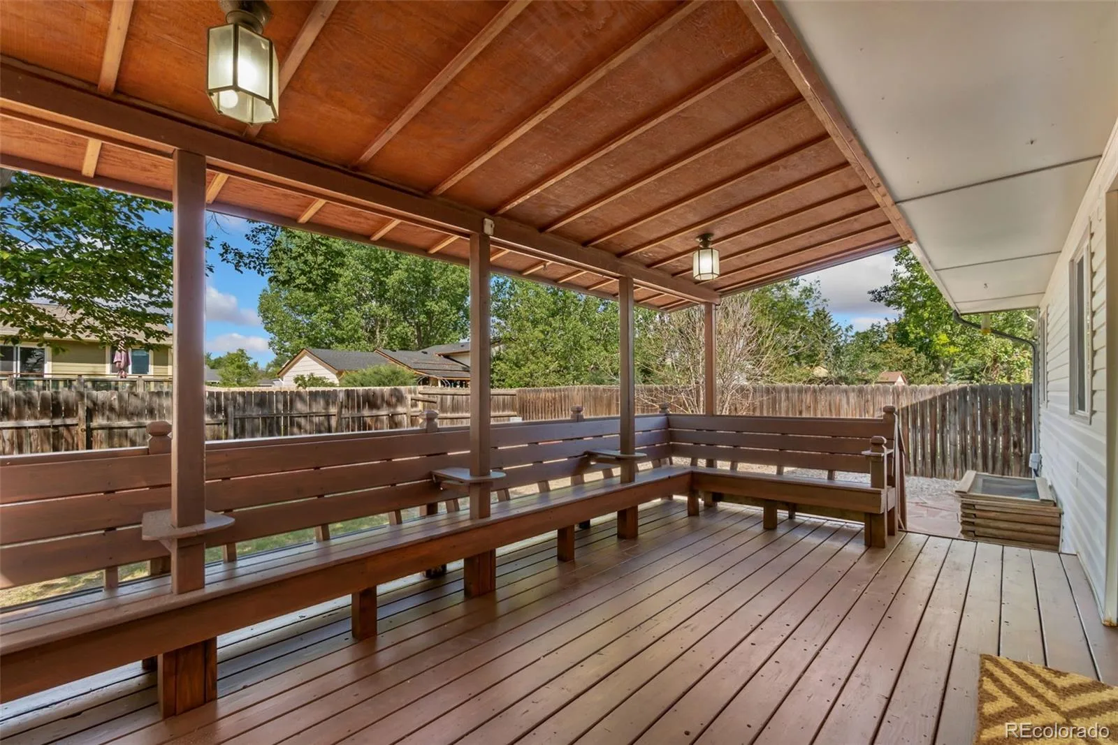 2205 Lincoln Street Longmont CO 80501 MLS #REC9717400 06012026015501 1600 25