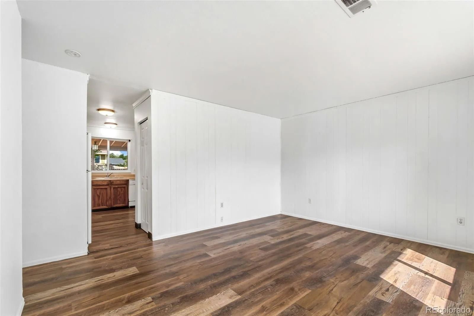 2205 Lincoln Street Longmont CO 80501 MLS #REC9717400 06012026015501 1600 9