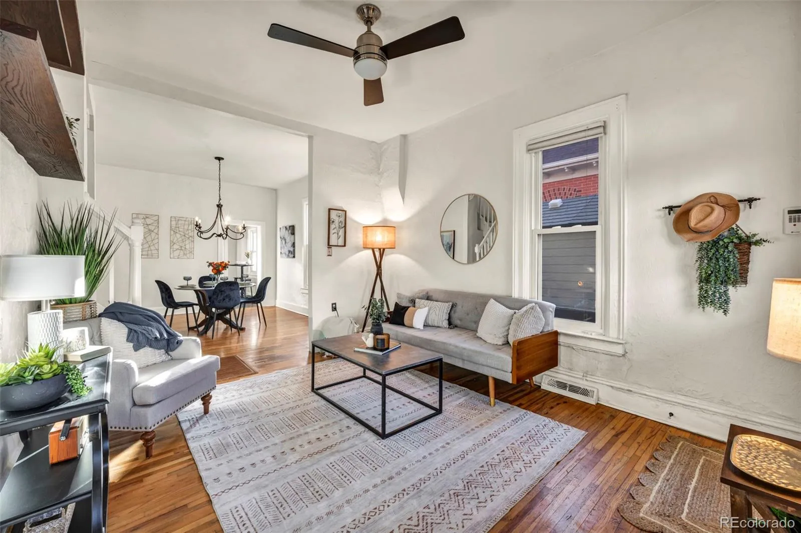 04062026161947 1600 12