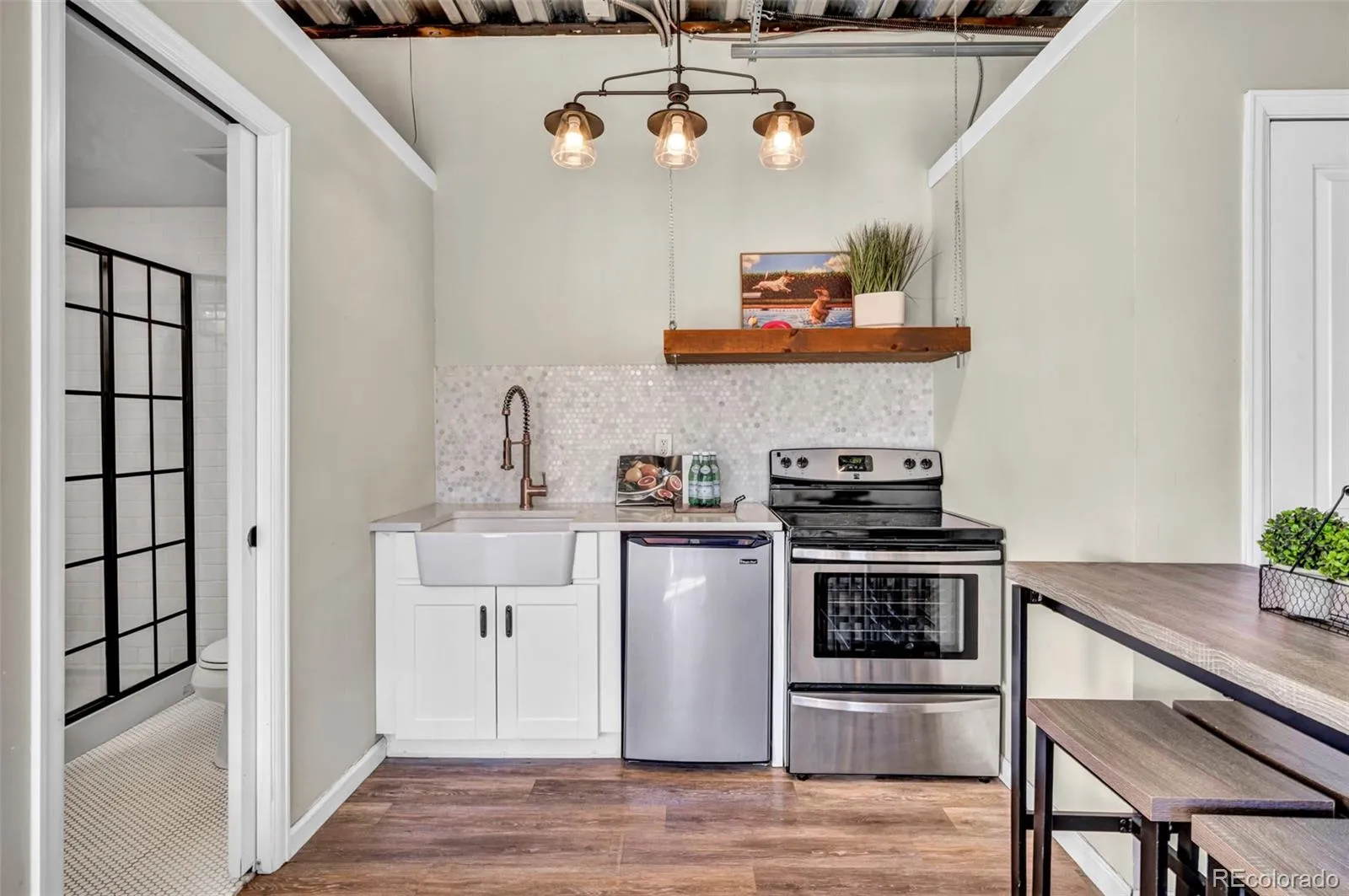 04062026161947 1600 6