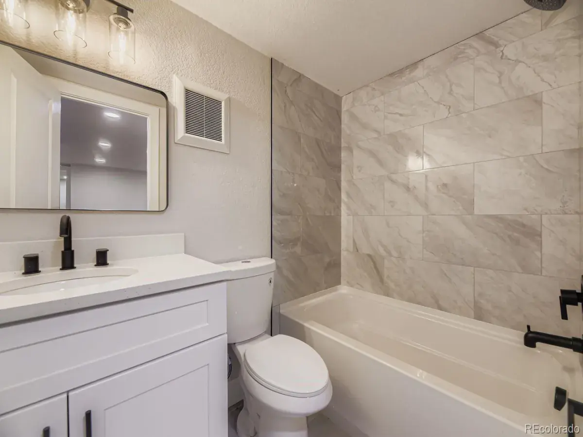 02122026000423 1200 11