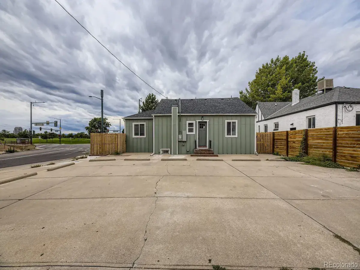 02122026000423 1200 12