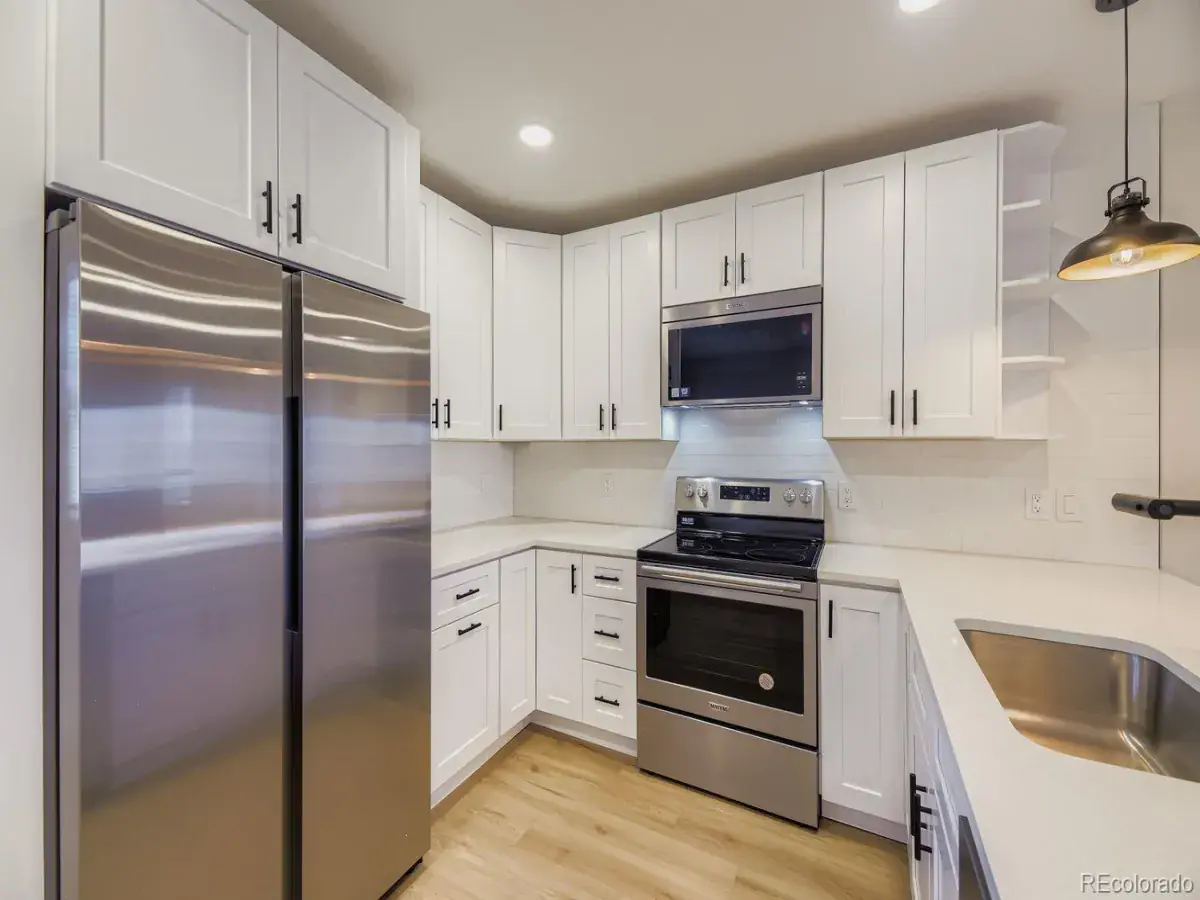 02122026000423 1200 4