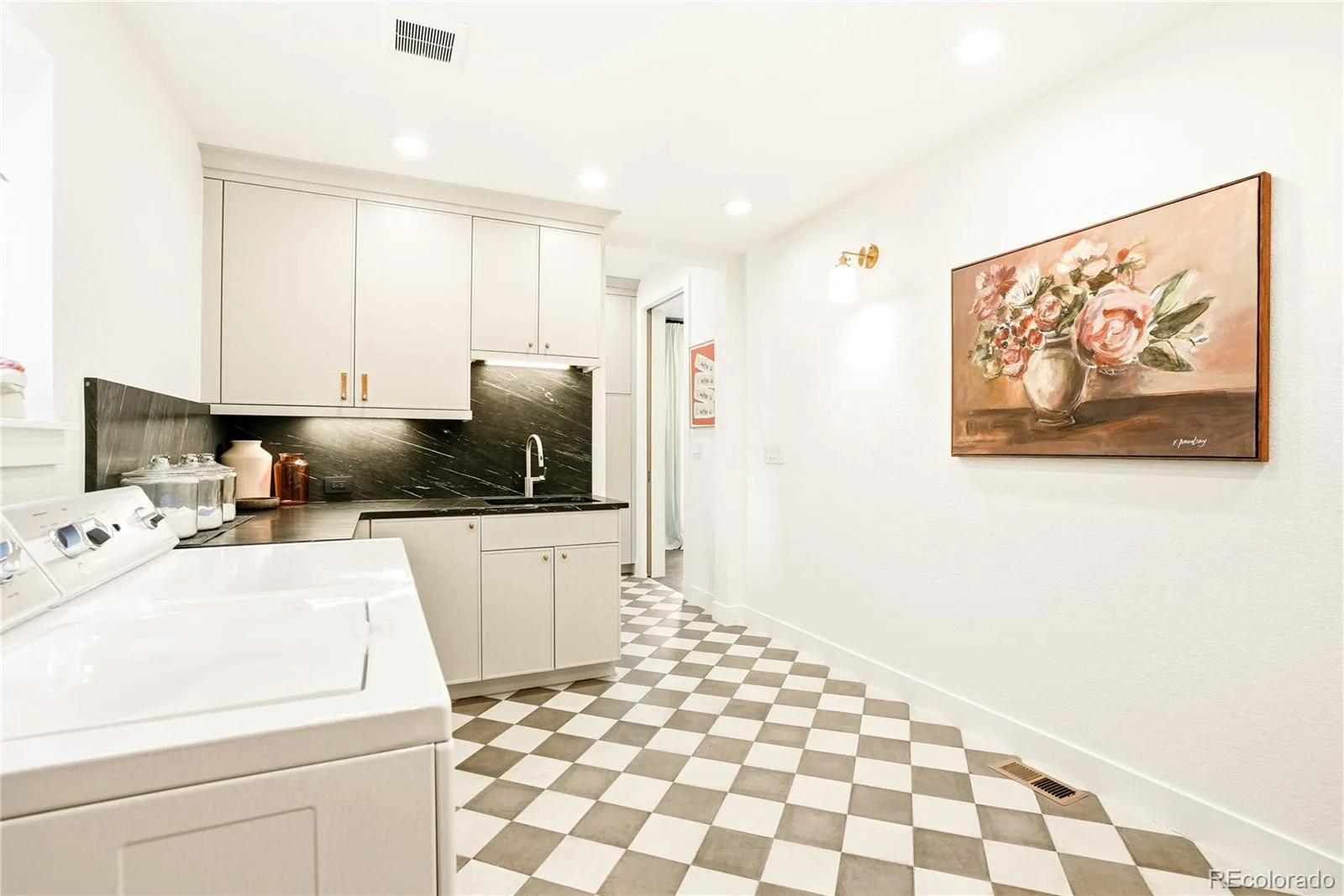 16919 W 86th Place Arvada CO 80007 MLS #REC9721465 06172026235614 1600 20