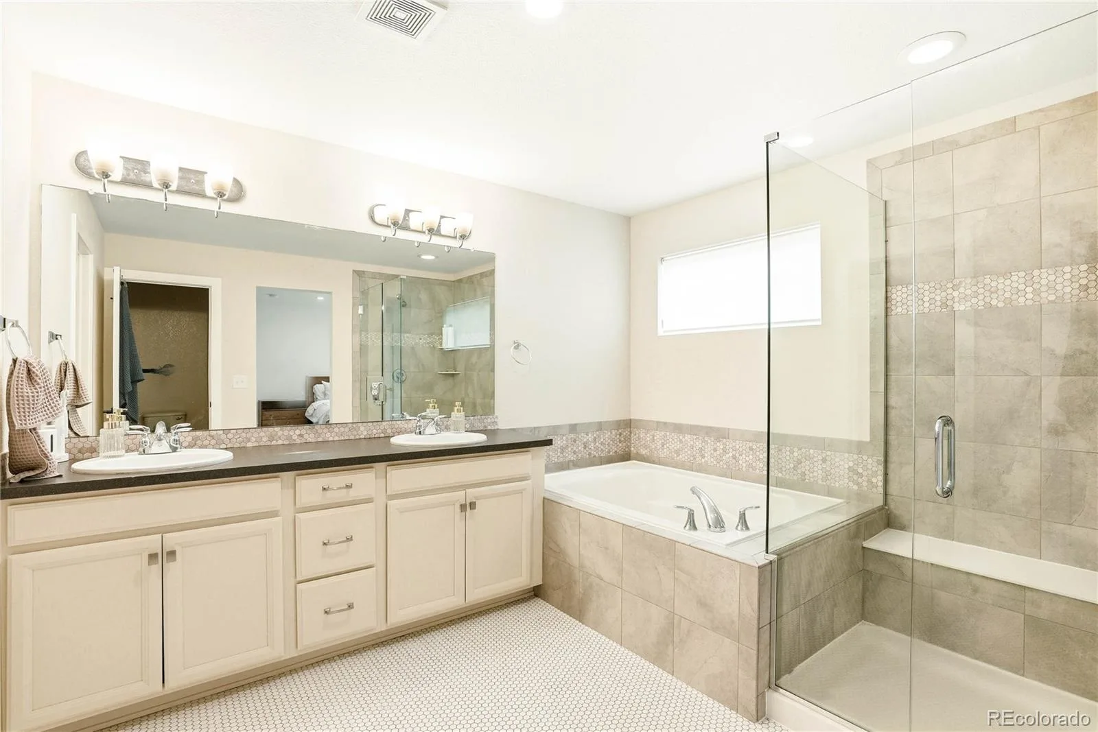 16919 W 86th Place Arvada CO 80007 MLS #REC9721465 06172026235614 1600 25