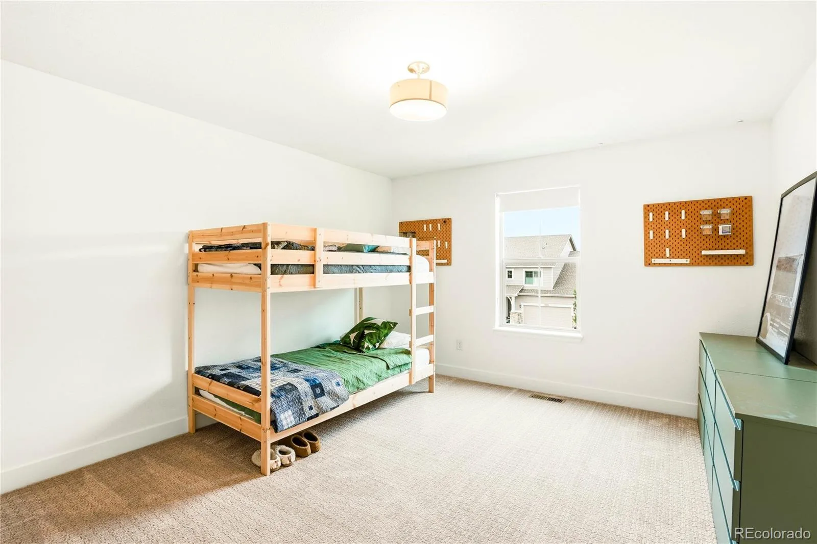 16919 W 86th Place Arvada CO 80007 MLS #REC9721465 06172026235614 1600 34