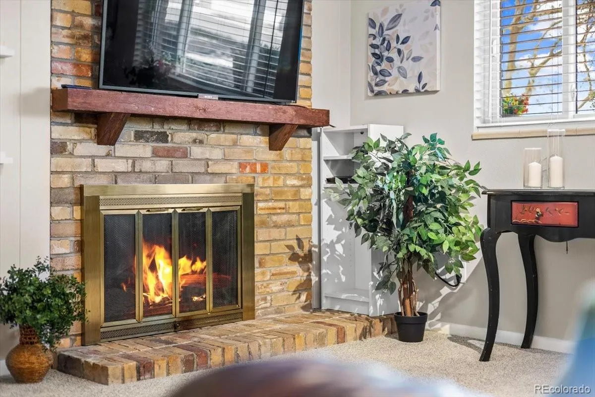 6634 S Buffalo Drive Littleton CO 80120 MLS #REC9723147 04232026020431 1200 20