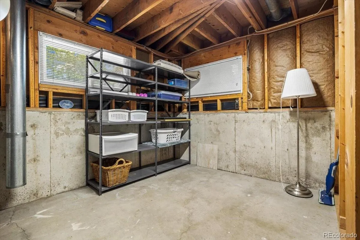 6634 S Buffalo Drive Littleton CO 80120 MLS #REC9723147 04232026020431 1200 27