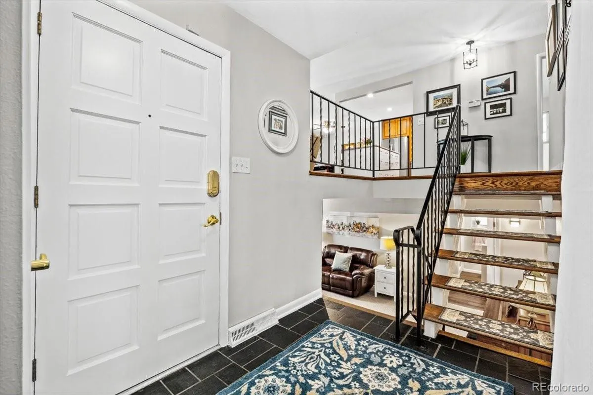 6634 S Buffalo Drive Littleton CO 80120 MLS #REC9723147 04232026020431 1200 3