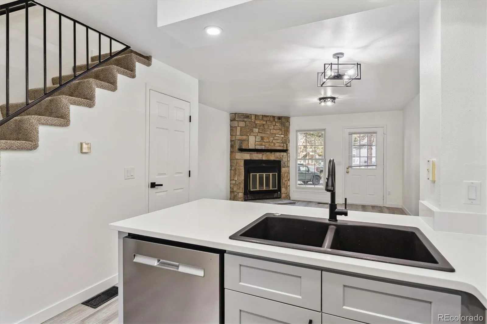 1811 S Quebec Way #222 Denver CO 80231 MLS #REC9723742 05012026173325 1600 12