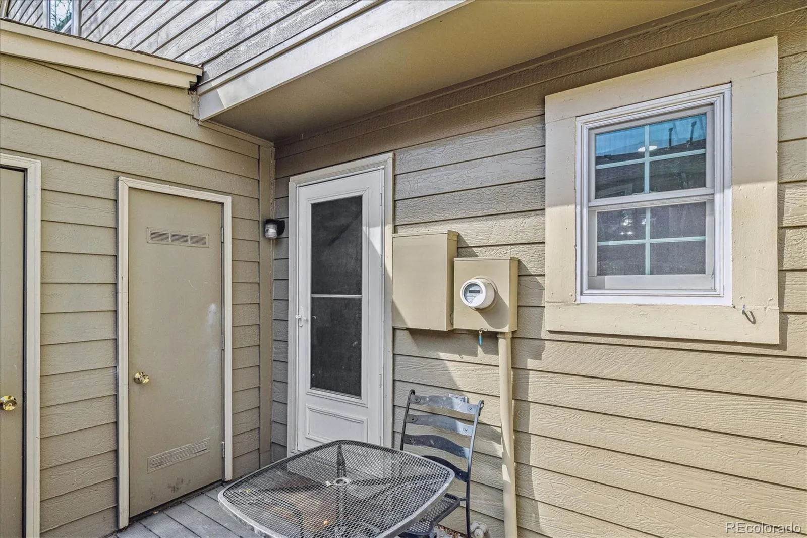 1811 S Quebec Way #222 Denver CO 80231 MLS #REC9723742 05012026173325 1600 19