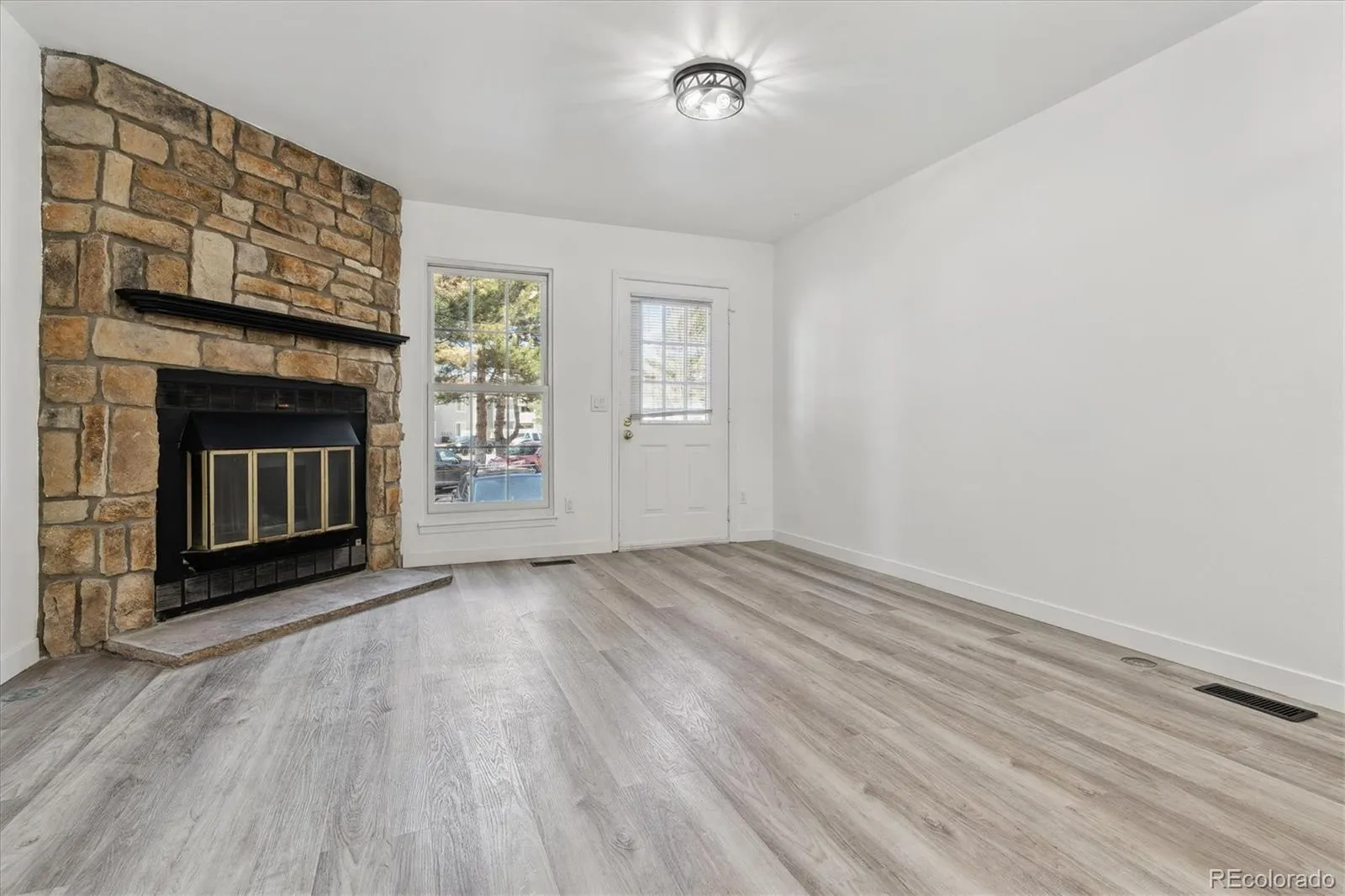 1811 S Quebec Way #222 Denver CO 80231 MLS #REC9723742 05012026173325 1600 7