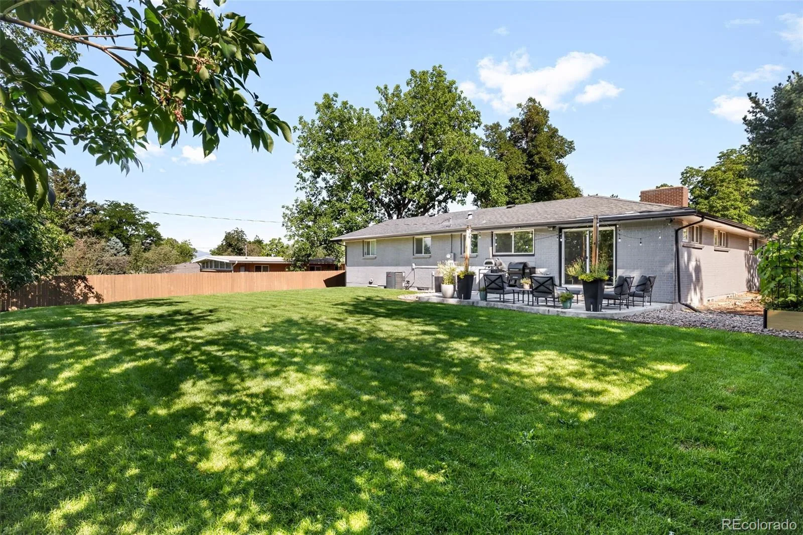 3092 E Weaver Place Centennial CO 80121 | MLS #REC9725455 10102026010758 1600 19