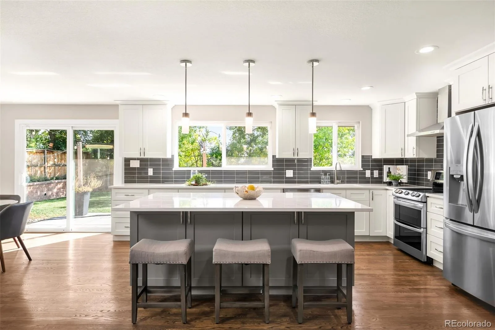 3092 E Weaver Place Centennial CO 80121 | MLS #REC9725455 10102026010758 1600 5