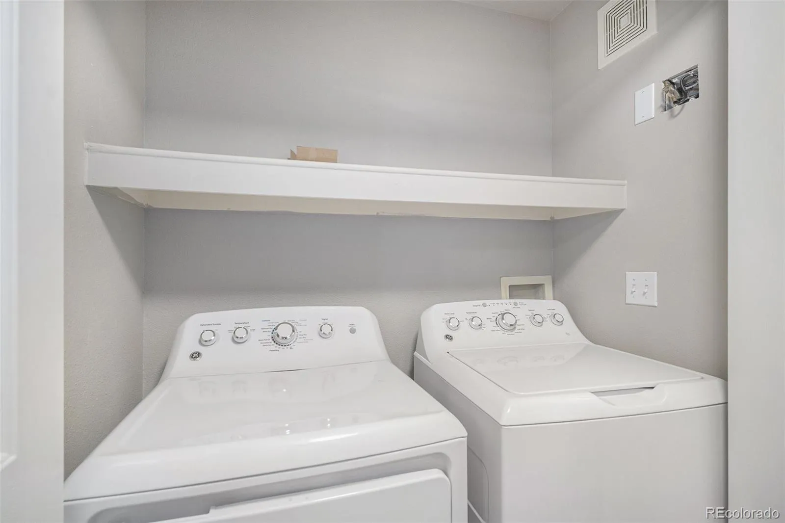 14297 E Grand Drive #182 Aurora CO 80015 MLS #REC9727576 04282026205821 1600 16