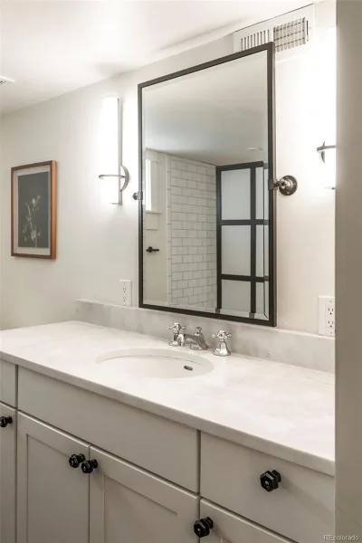 3041 W Clyde Place Denver CO 80211 MLS #REC9728535 07142026170027 800 23