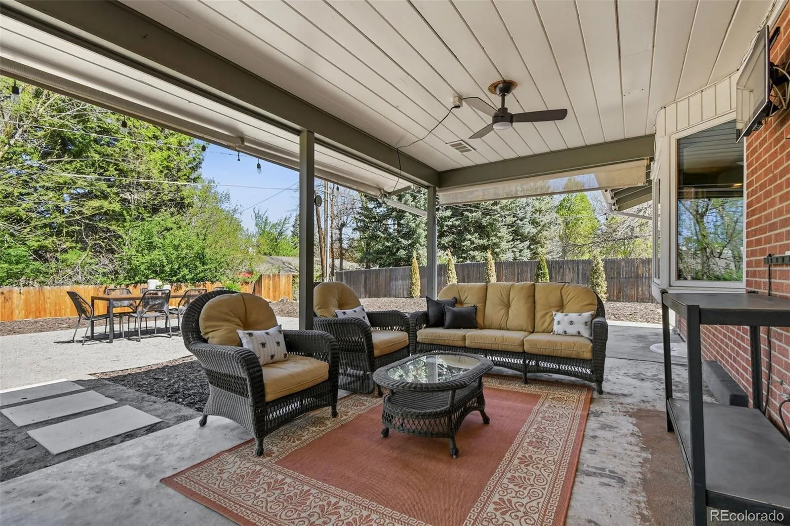 04202026165339 1600 35