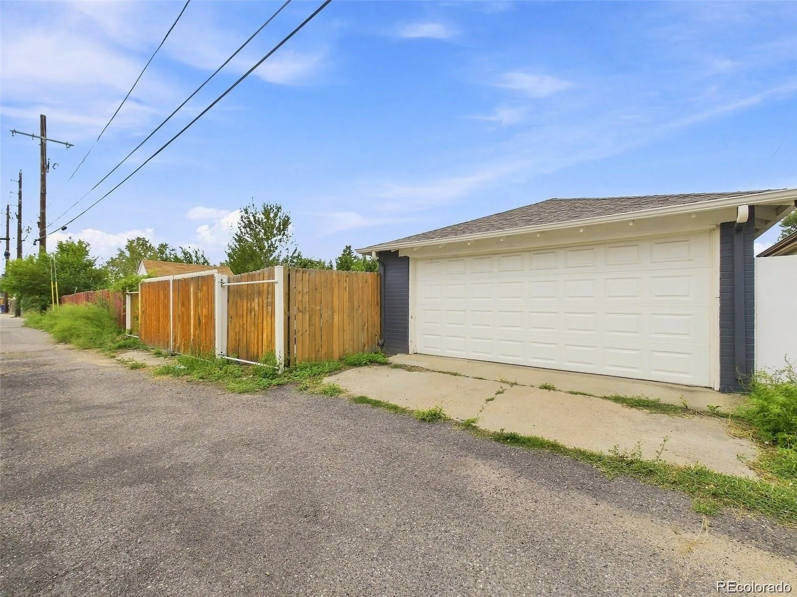 3610 Olive Street Denver CO 80207 | MLS #REC9729199 09232026012835 1600 14