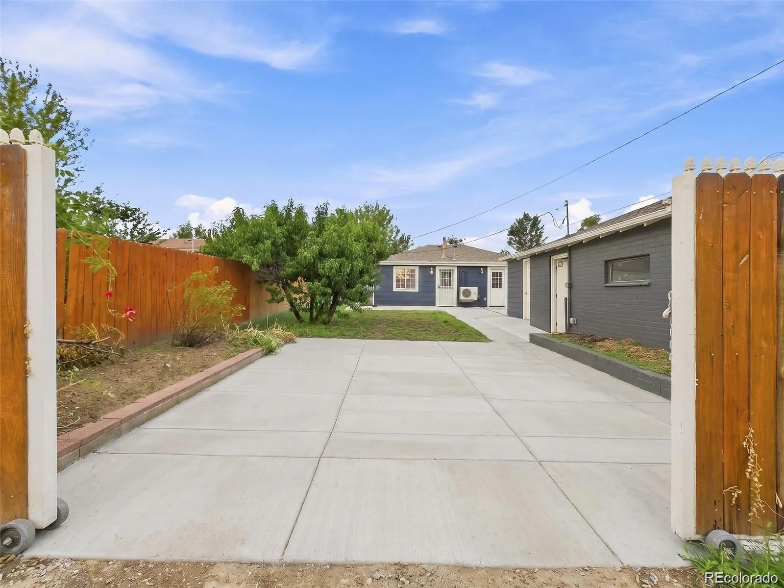 3610 Olive Street Denver CO 80207 | MLS #REC9729199 09232026012835 1600 15
