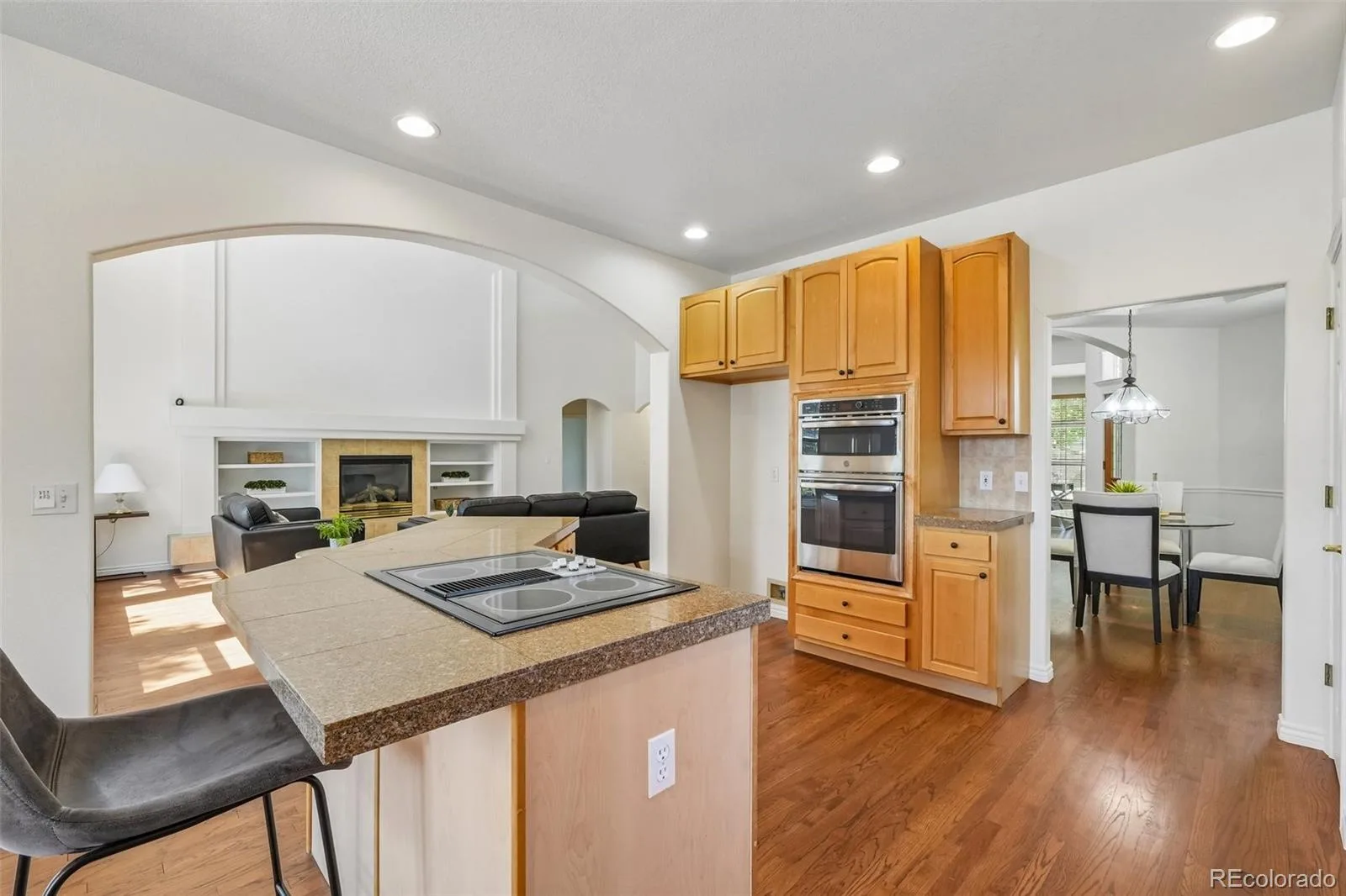 14890 E Maplewood Drive Centennial CO 80016 | MLS #REC9729216 07172026002652 1600 18