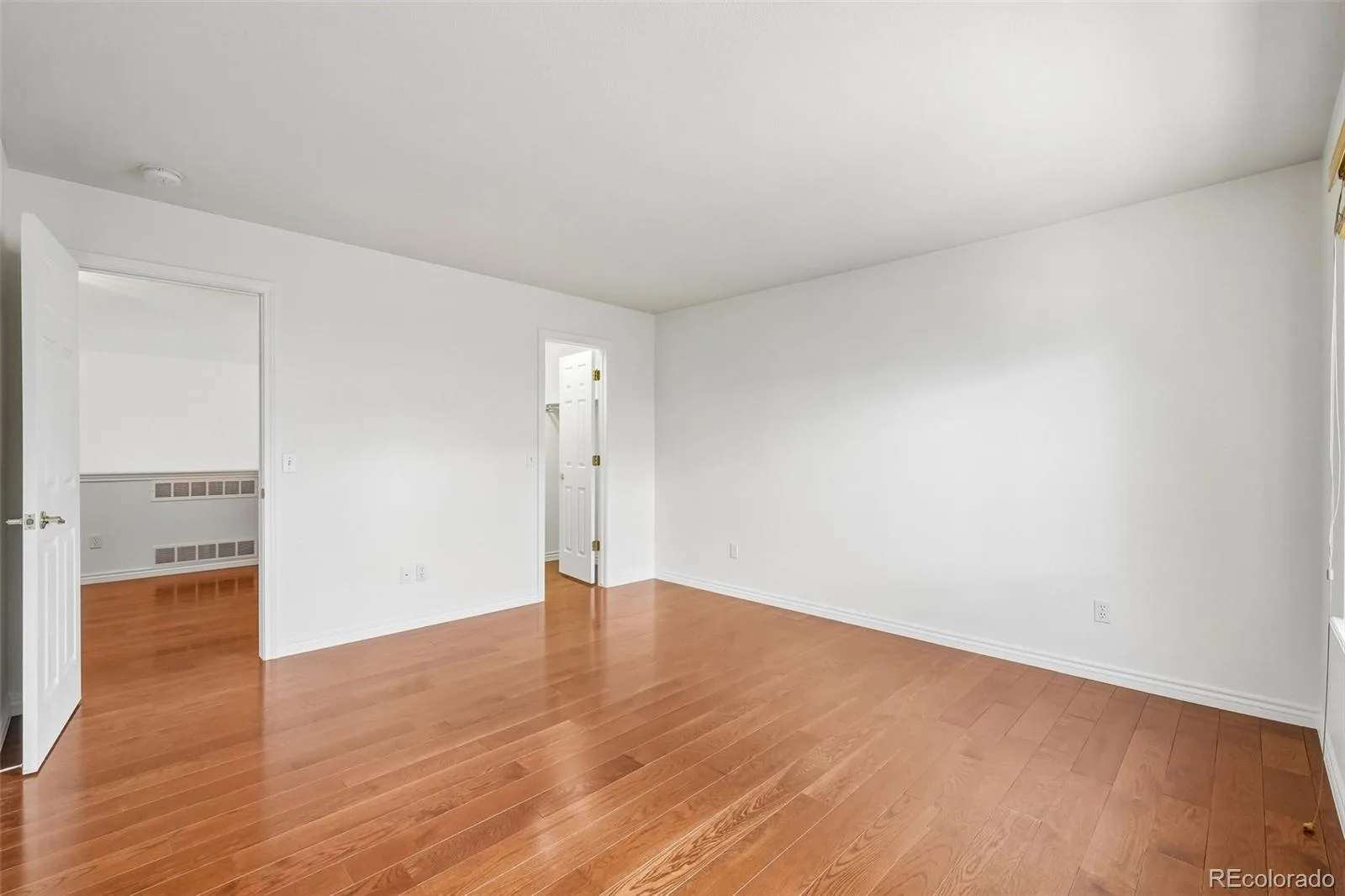 14890 E Maplewood Drive Centennial CO 80016 | MLS #REC9729216 07172026002652 1600 38