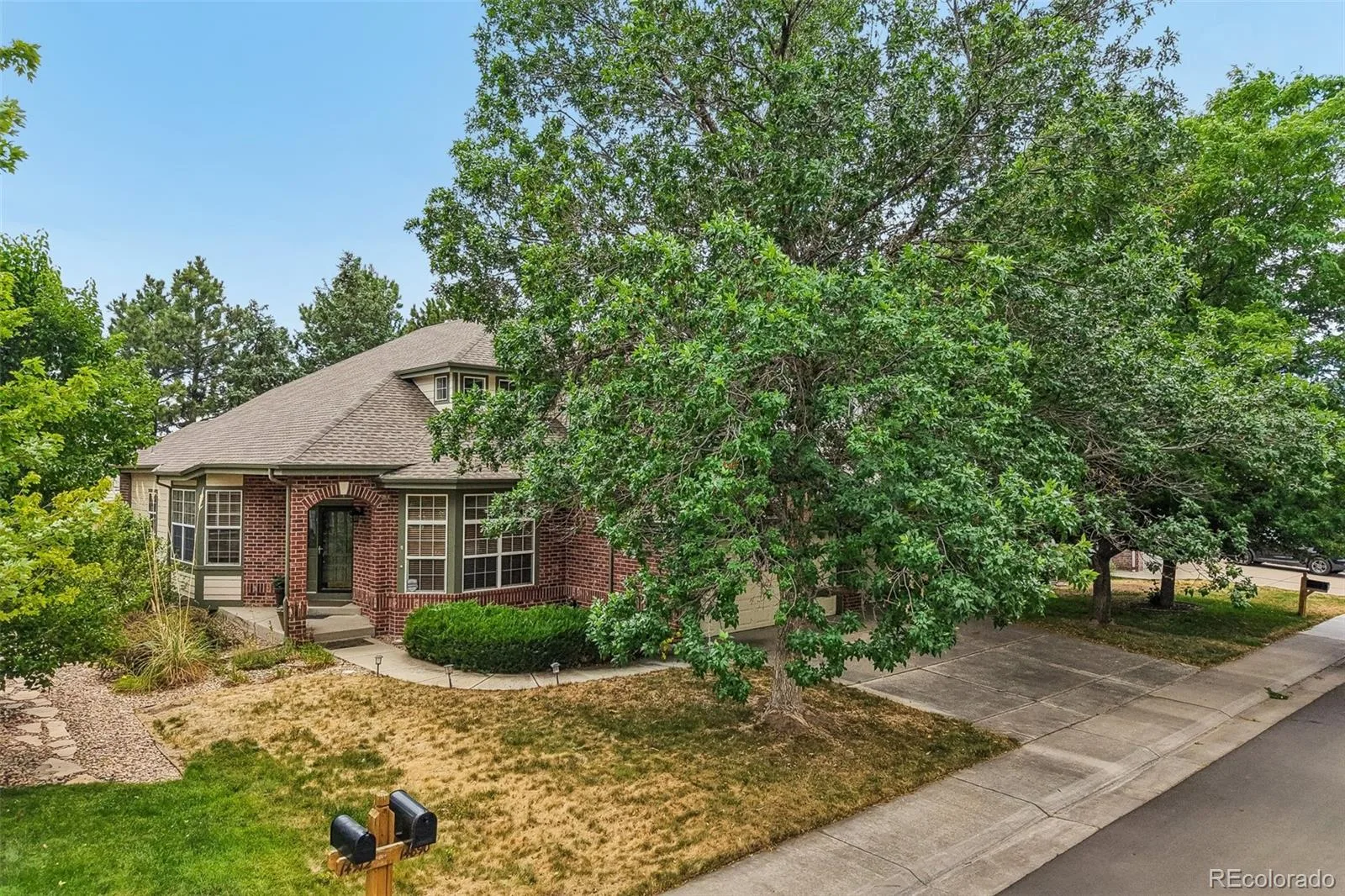 14890 E Maplewood Drive Centennial CO 80016 | MLS #REC9729216 07172026002652 1600 43