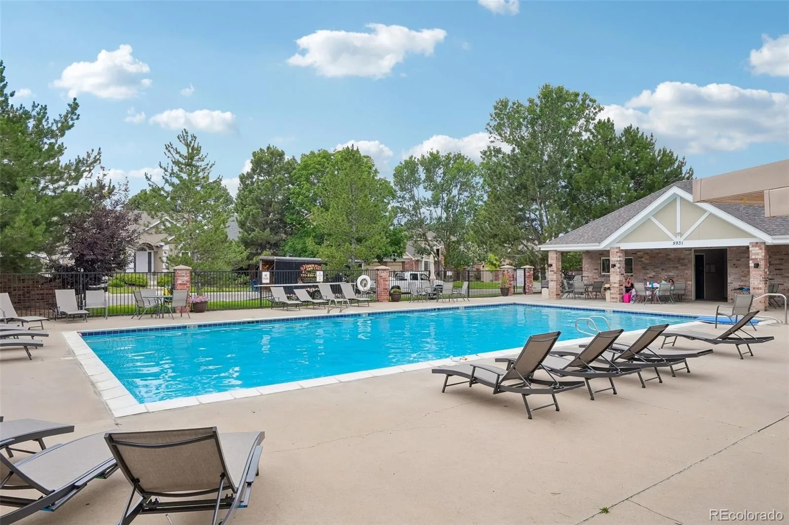 14890 E Maplewood Drive Centennial CO 80016 | MLS #REC9729216 07172026002652 1600 46