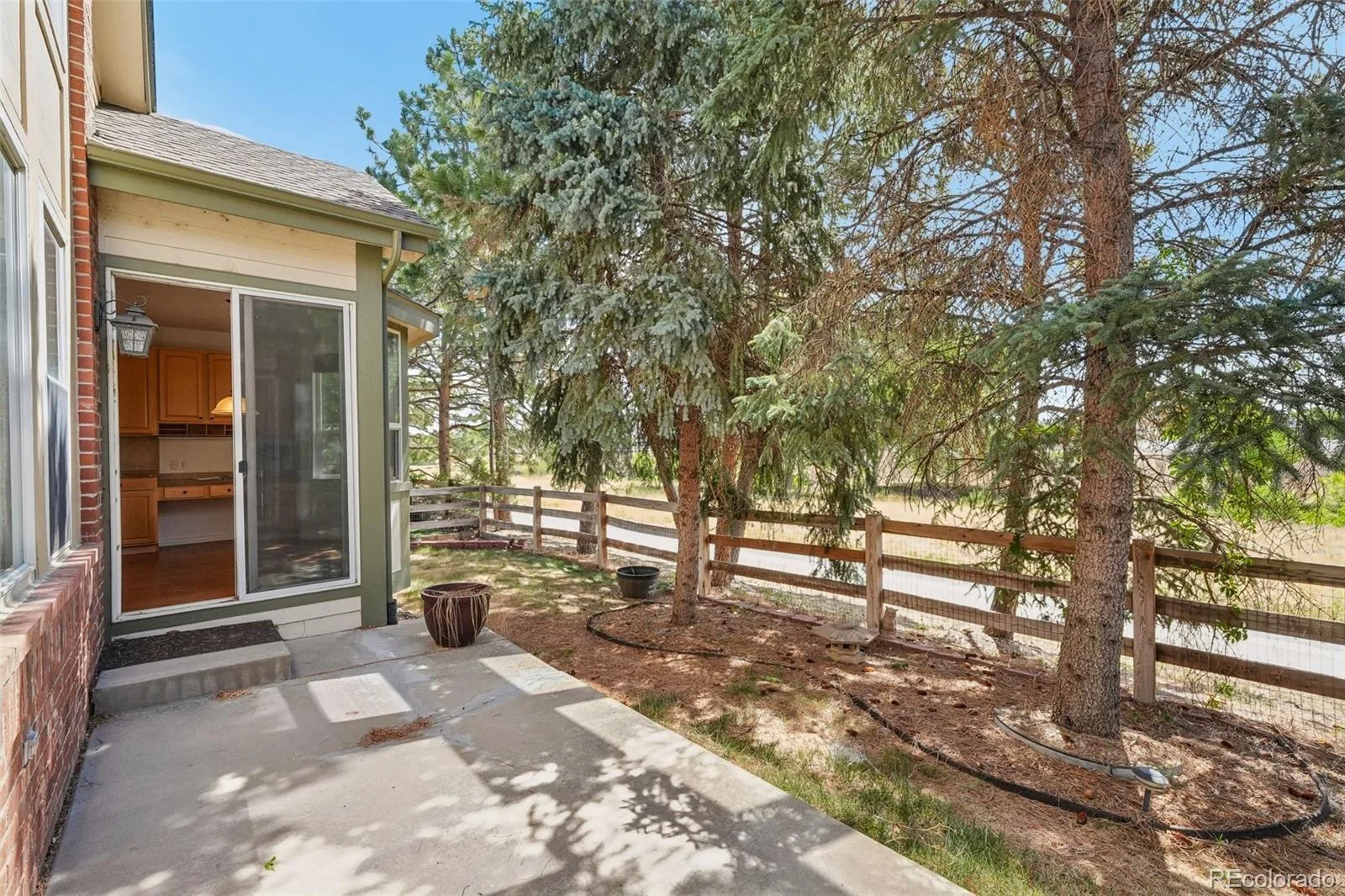 14890 E Maplewood Drive Centennial CO 80016 | MLS #REC9729216 07172026002652 1600 6