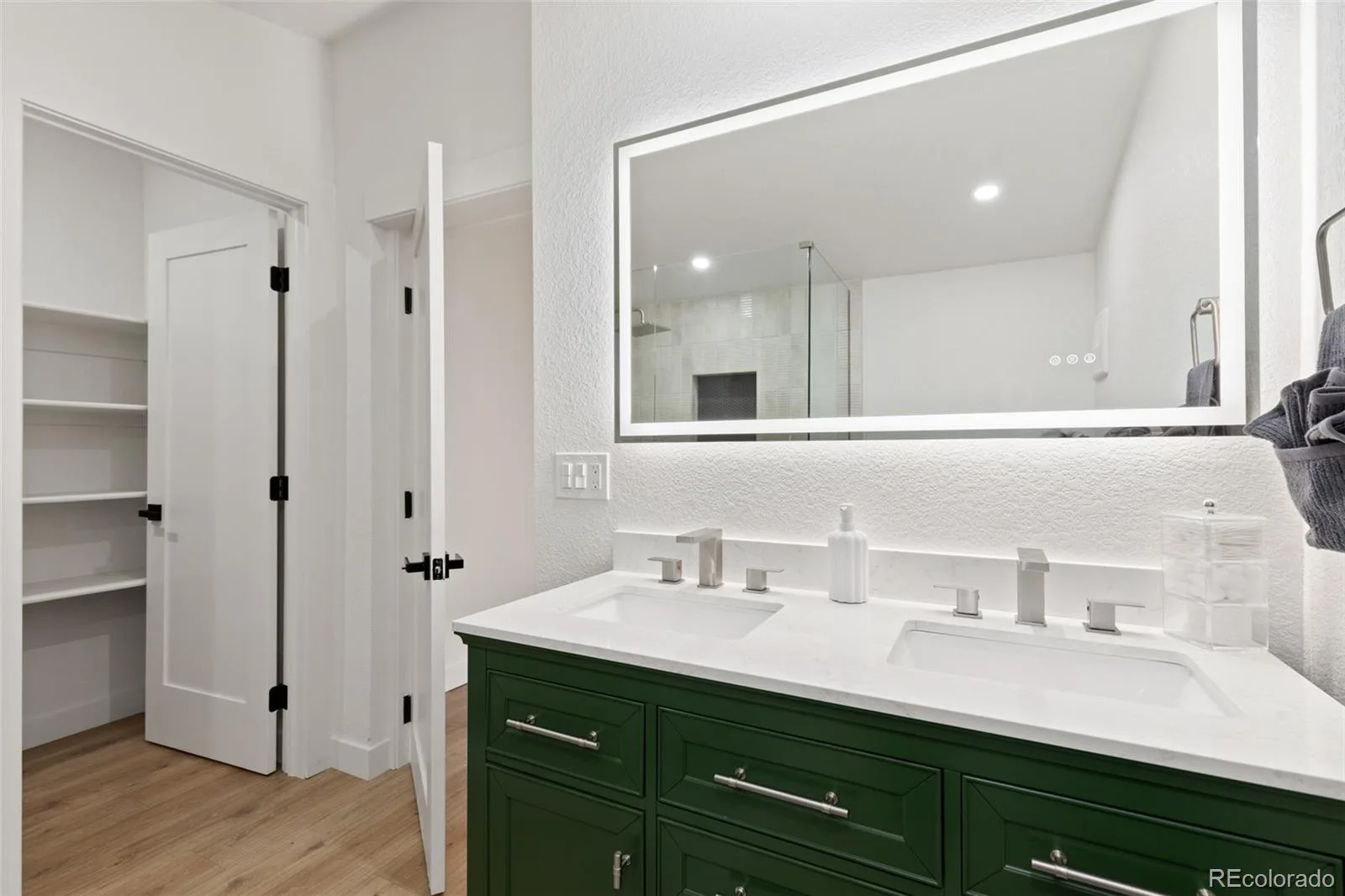 2912 N Raleigh Street Denver CO 80212 | MLS #REC9729475 09222026223524 1600 37