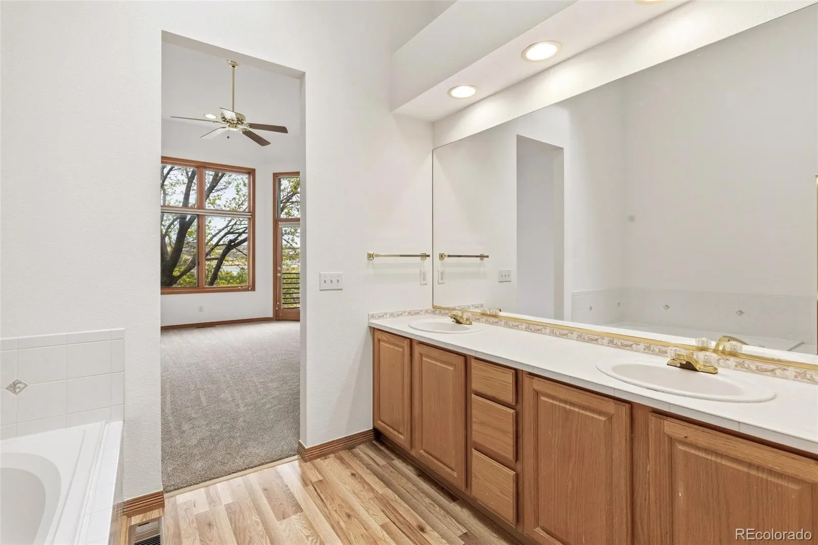 2495 Mount Royal Drive Castle Rock CO 80104 | MLS #REC9730028 07232026231746 1600 19