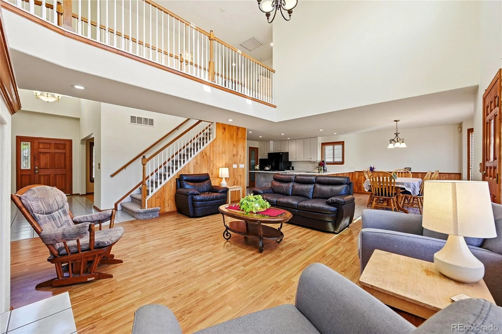 11285 W Coal Mine Drive Littleton CO 80127 | MLS #REC9730194 06102026203821 1600 13