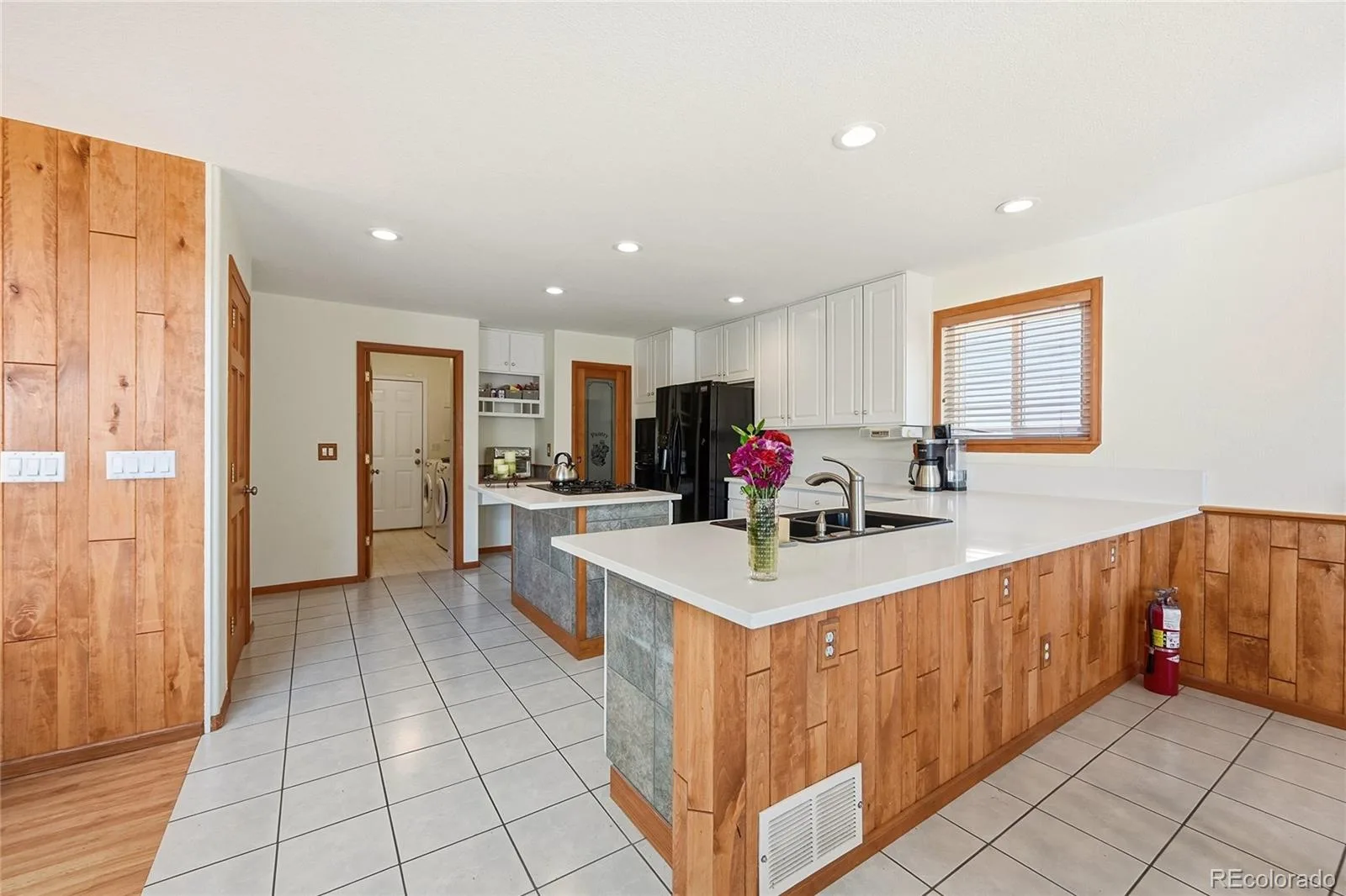 11285 W Coal Mine Drive Littleton CO 80127 | MLS #REC9730194 06102026203821 1600 17