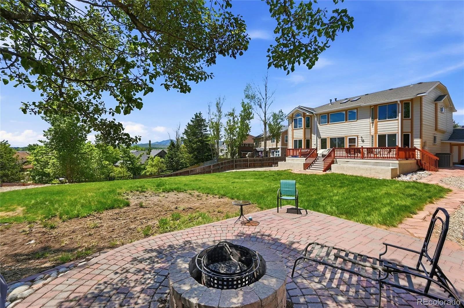11285 W Coal Mine Drive Littleton CO 80127 | MLS #REC9730194 06102026203821 1600 40