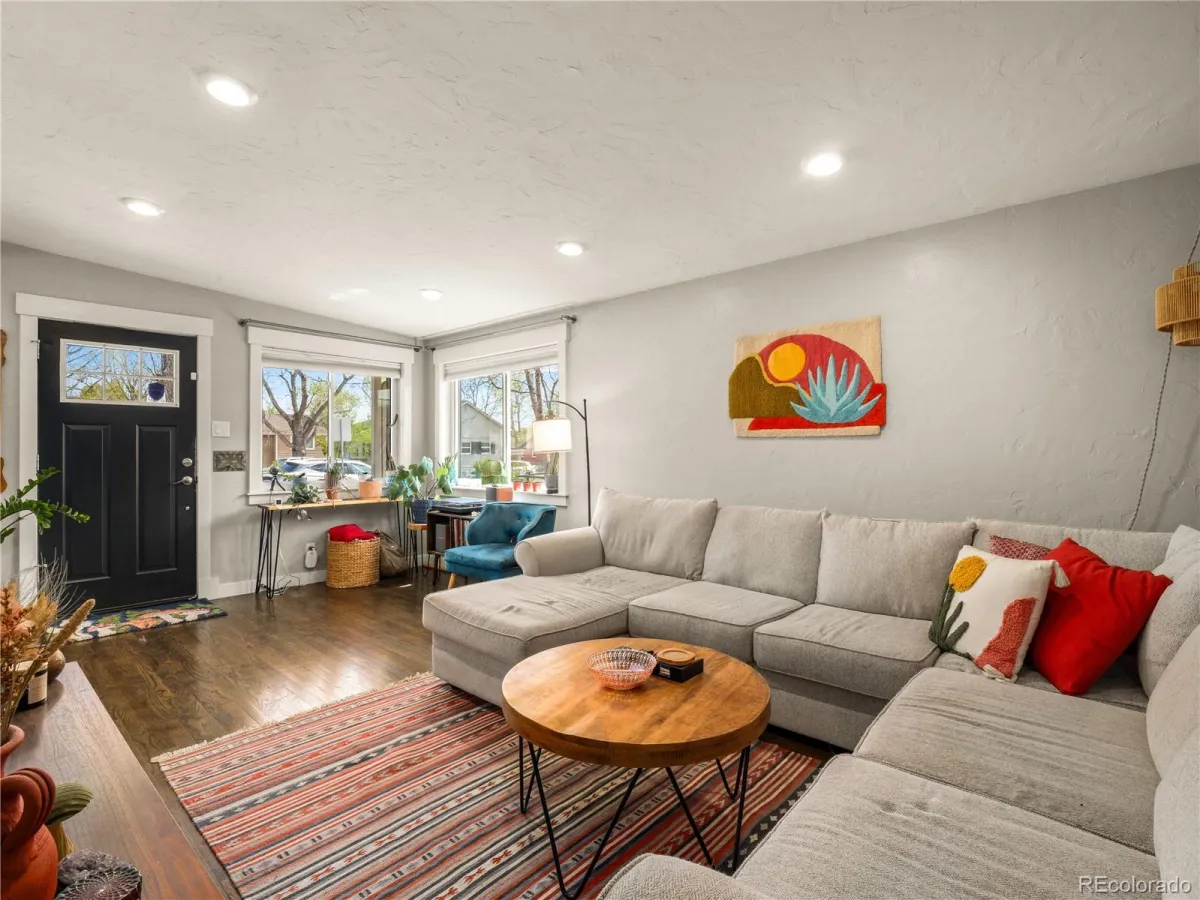 04112026015331 1200 10