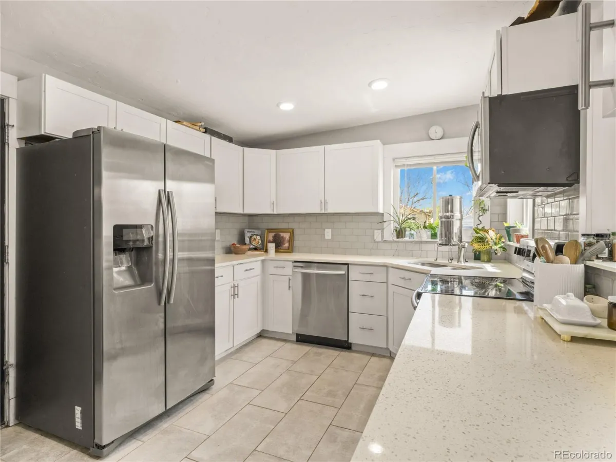 6009 Carr Street Arvada CO 80004 MLS #REC9735192 05142026171845 1200 2