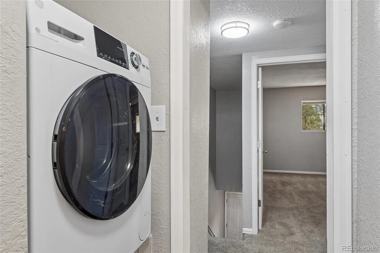 1015 S Eliot Street #4 #1 Denver CO 80219 | MLS #REC9735734 05112026200037 1600 15