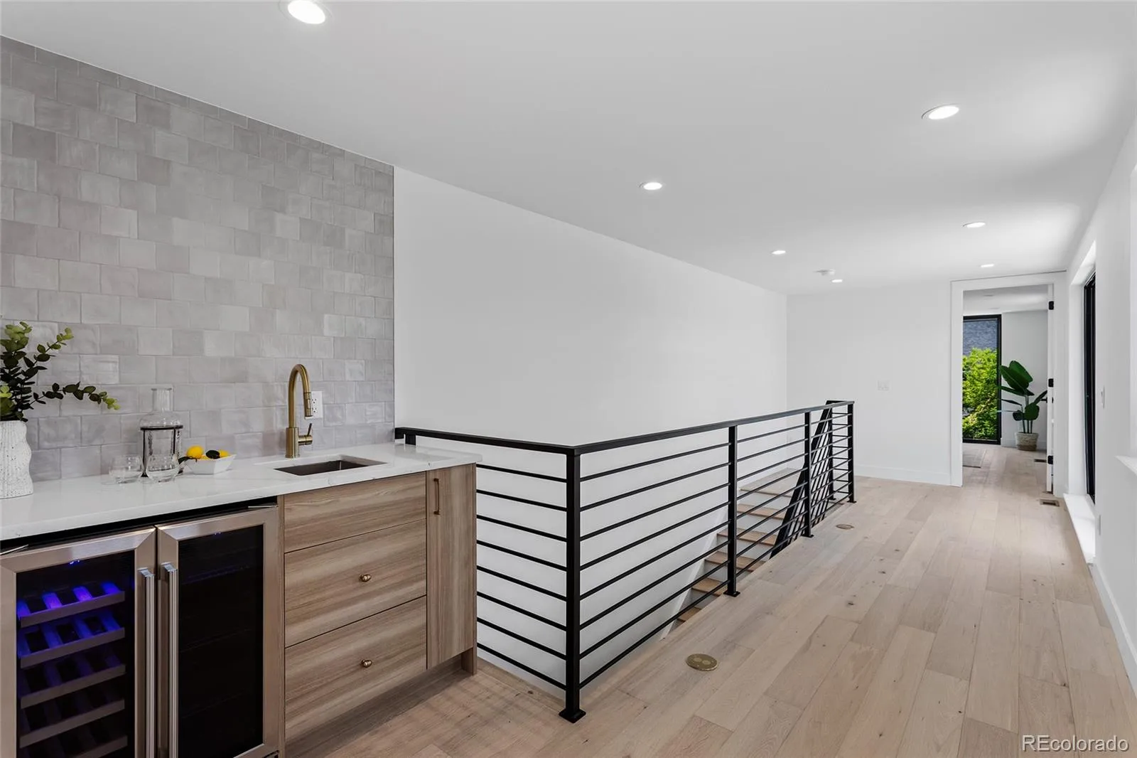 37 S Jackson Street Denver CO 80209 | MLS #REC9736236 07152026183740 1600 29