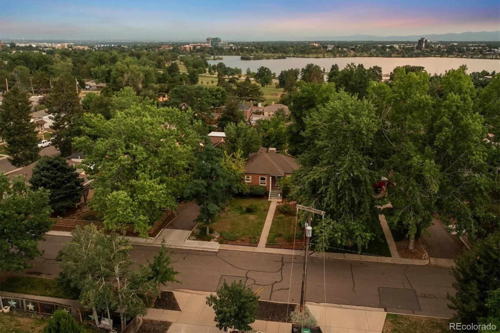 4528 W 27 Avenue Denver CO 80212 | MLS #REC9737311 08262026162537 1600 42