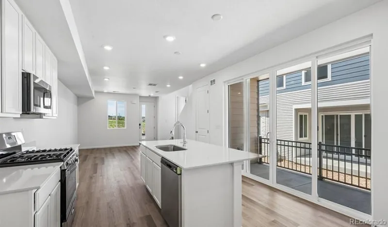 21373 E 67th Avenue Aurora CO 80019 | MLS #REC9738039 08182026195935 800 10