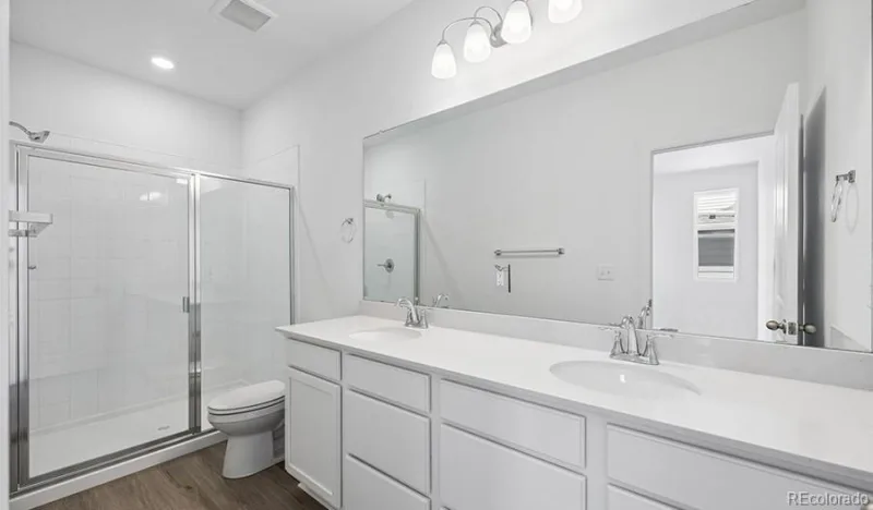 21373 E 67th Avenue Aurora CO 80019 | MLS #REC9738039 08182026195935 800 18