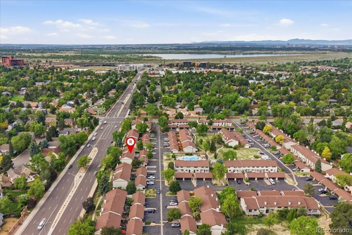 2615 S Peoria Street Aurora CO 80014 MLS #REC9738082 06022026190429 1200 41