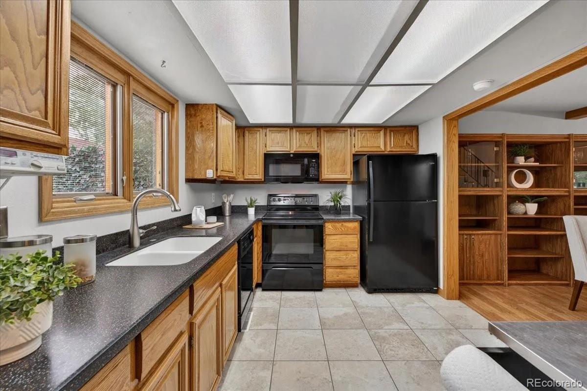 2615 S Peoria Street Aurora CO 80014 MLS #REC9738082 06022026190429 1200 7