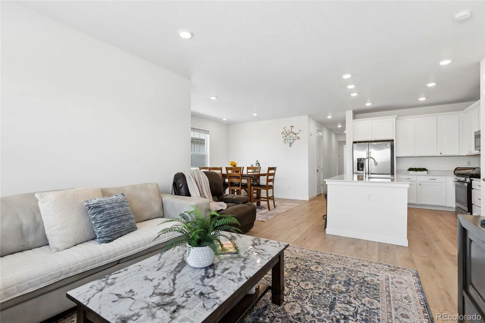 04092026224639 1600 10