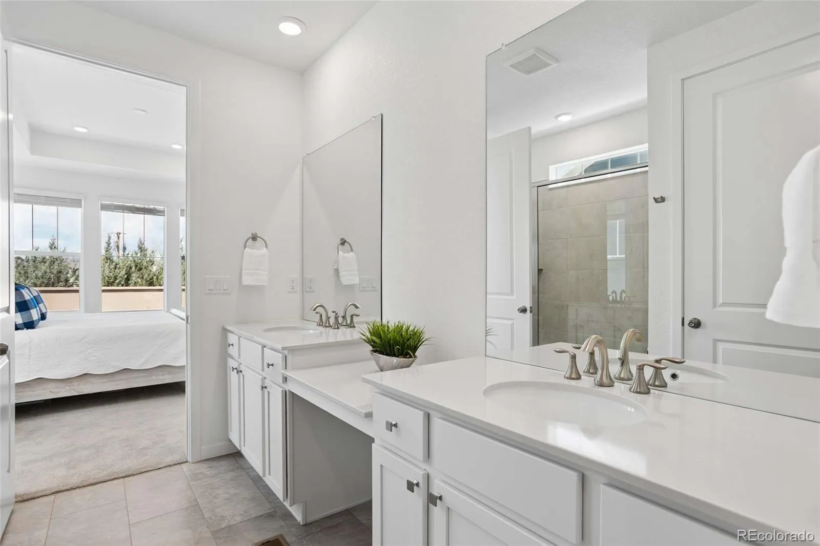 04092026224639 1600 16