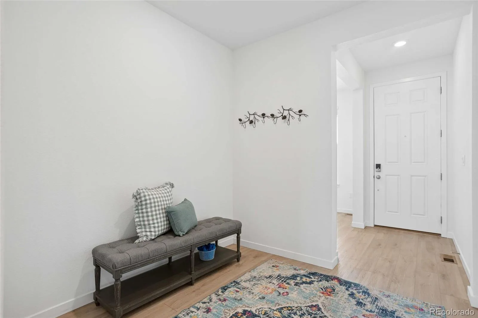 04092026224639 1600 19