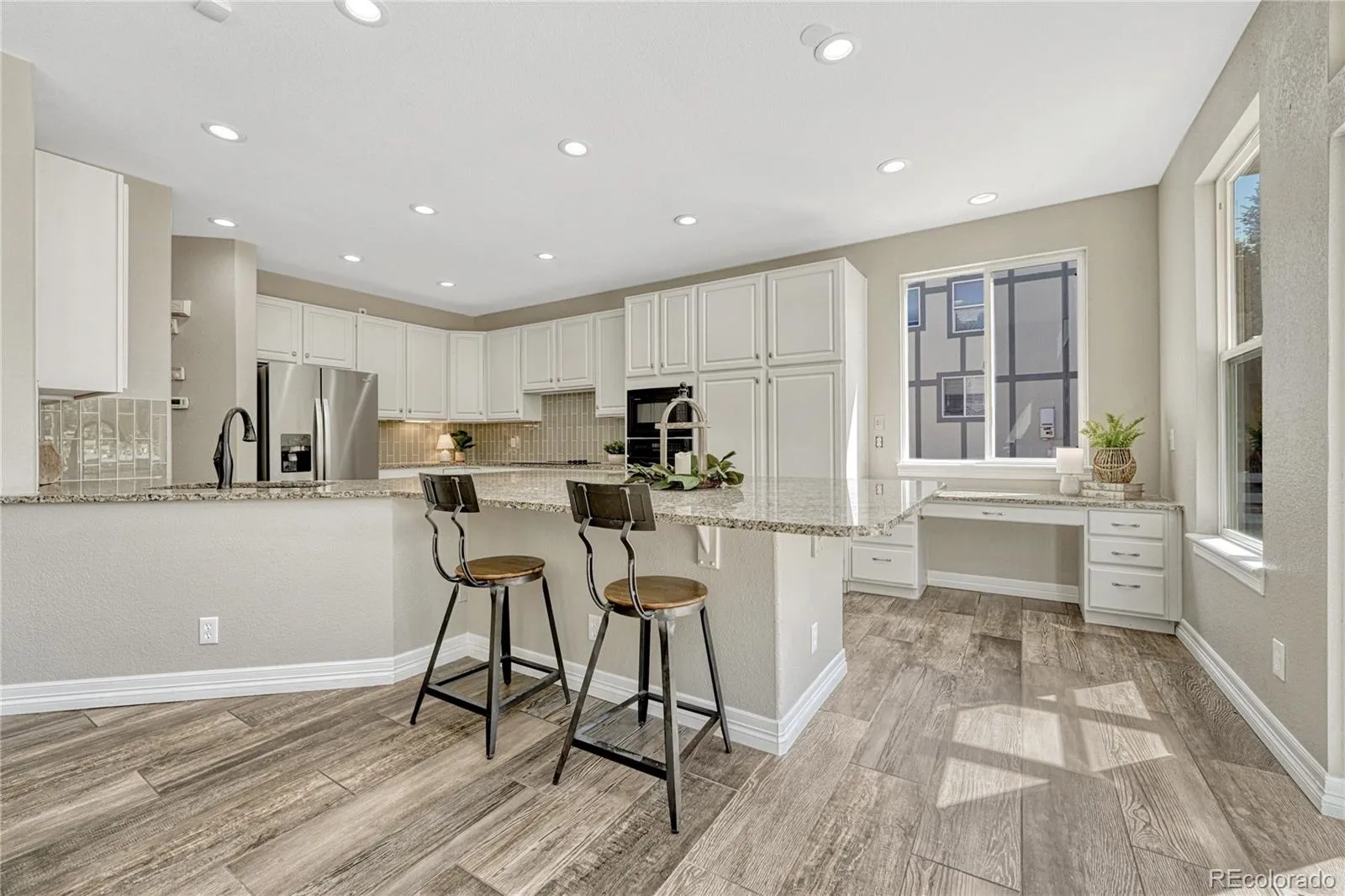 20214 E Euclid Place Aurora CO 80016 MLS #REC9739532 05232026165248 1600 18