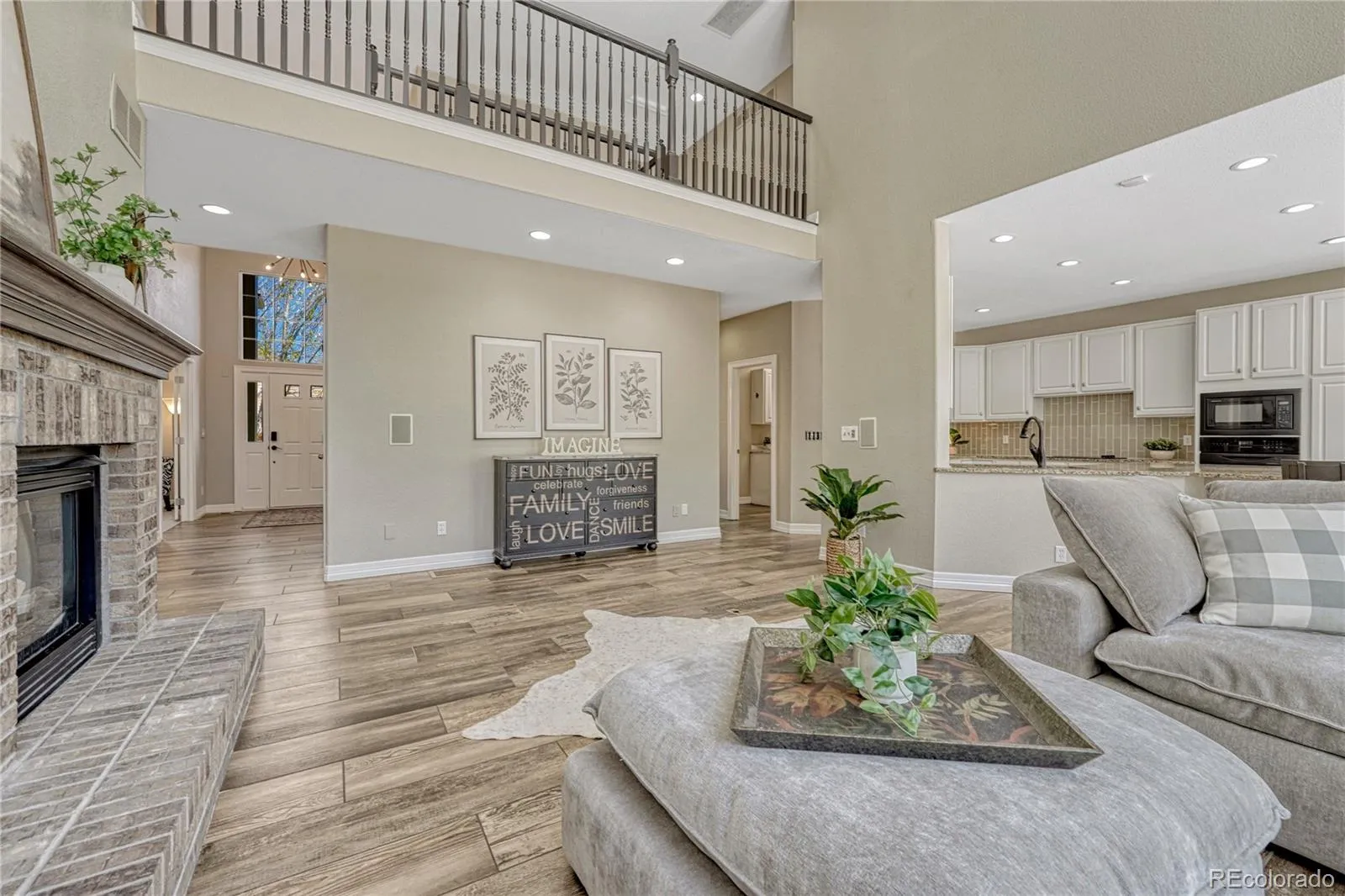 20214 E Euclid Place Aurora CO 80016 MLS #REC9739532 05232026165248 1600 22