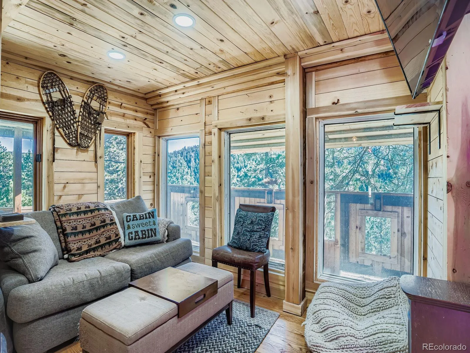 6434 Joan Lane Evergreen CO 80439 | MLS #REC9739746 07312026000035 1600 24