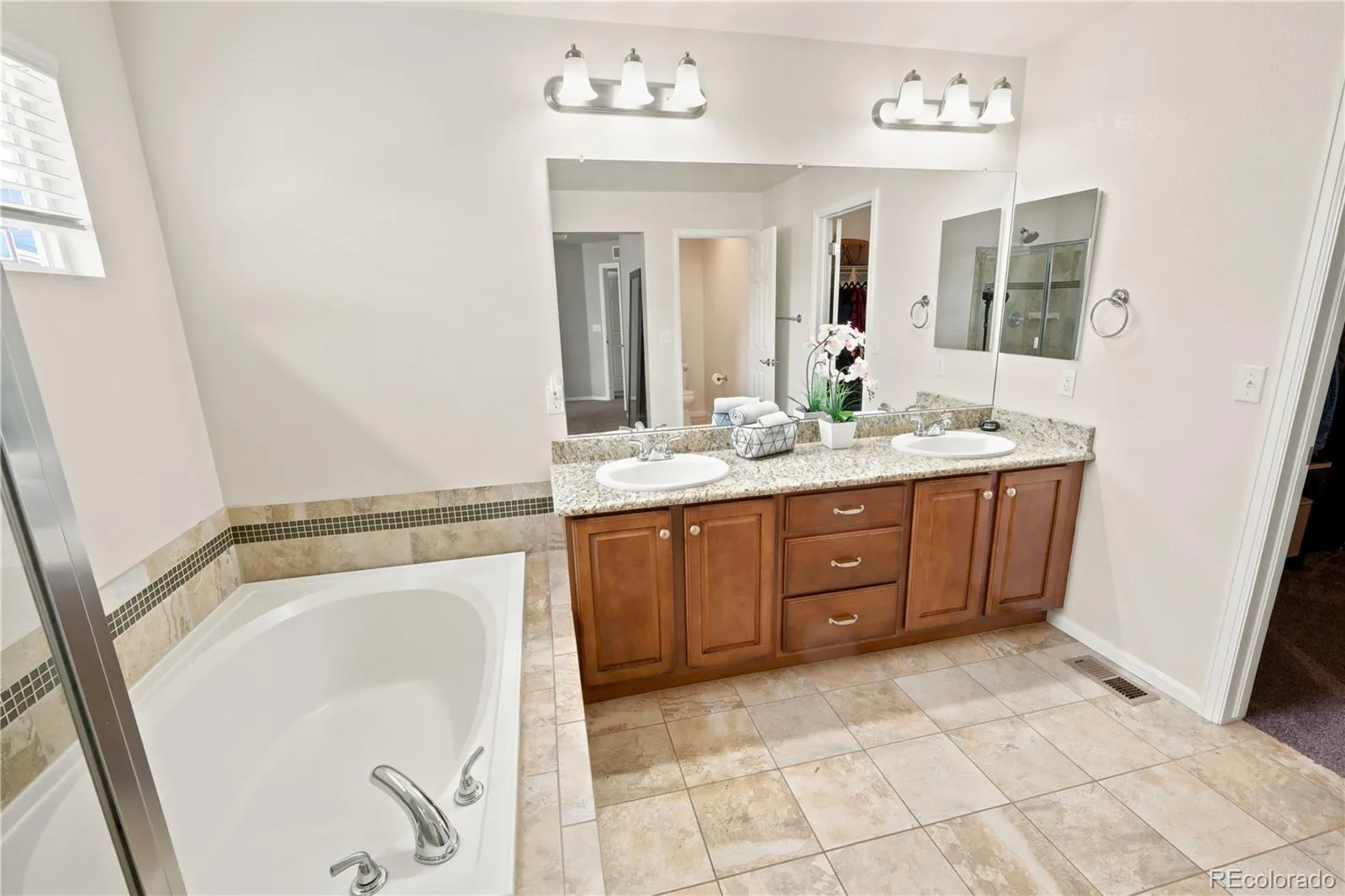 3064 Trailblazer Way Castle Rock CO 80109 MLS #REC9739861 08072026000550 1600 21